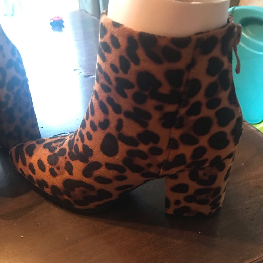 Leopard booties - Picture 2 of 4